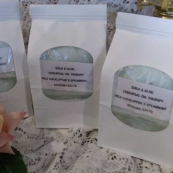 Bits of Country Other - HANDMADE SHEA & ALOE BATH SOAKS 2 PACK